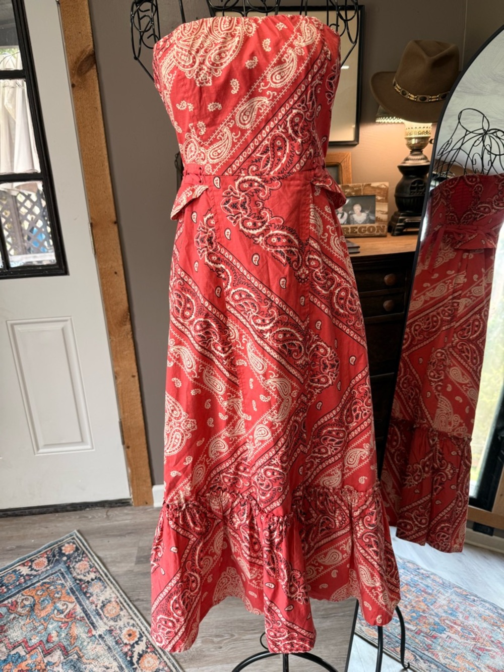 HOLDING HORSES Red Bandana-Print Strapless Midi Dress with Waist Bow